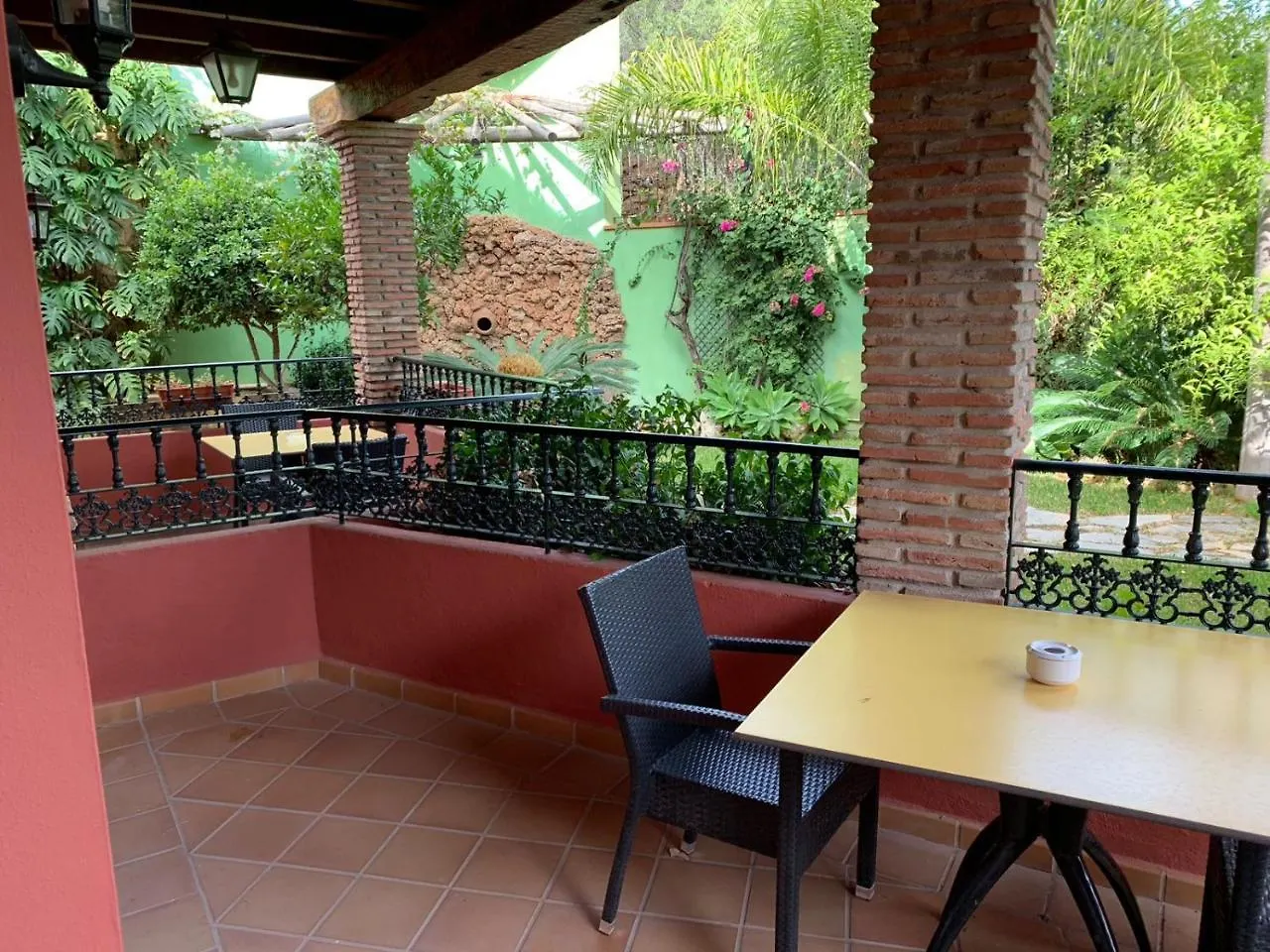 Boutique Hotel Villa San Francisco Марбелья